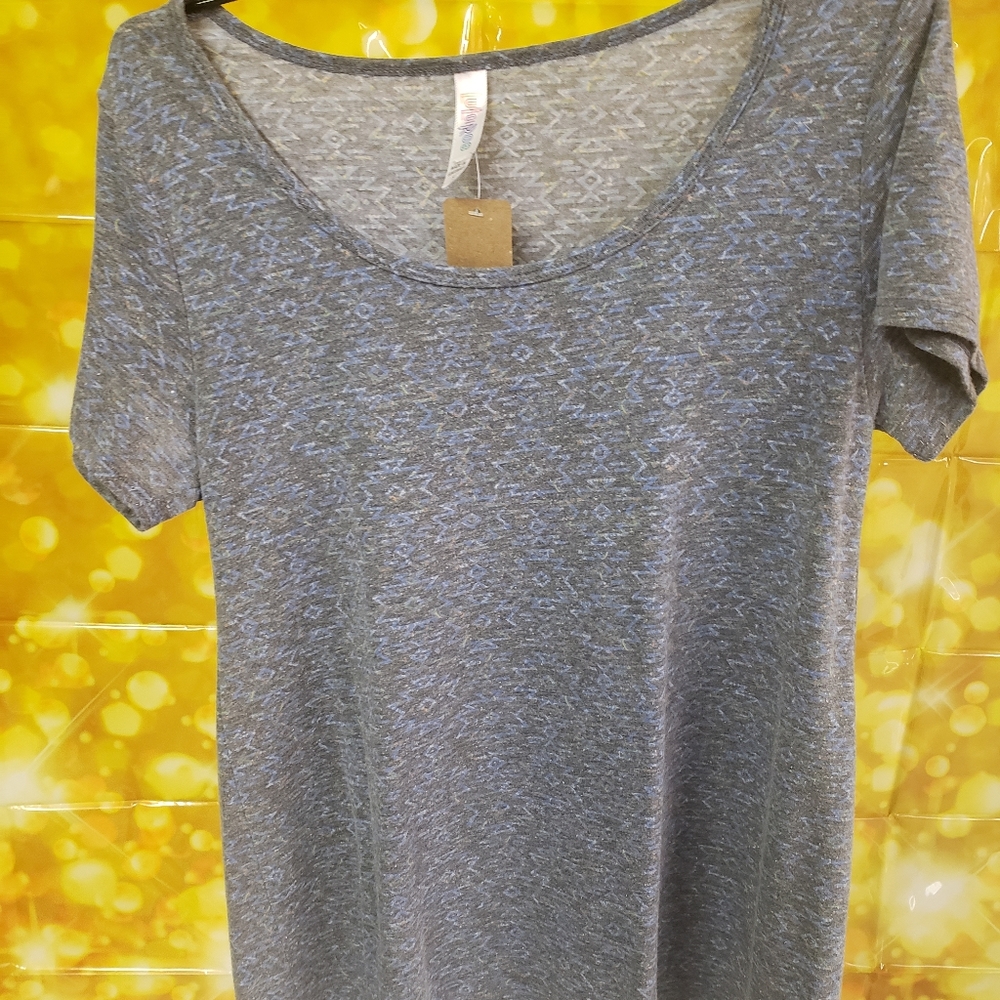 Lularoe shirt